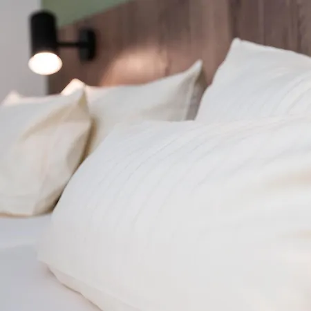 Liho - Einfach Hotell Lübeck